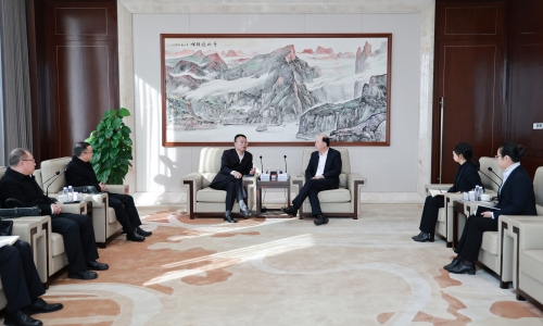 工商銀行嘉興分行行長蔣順根一行蒞臨桐昆調(diào)研