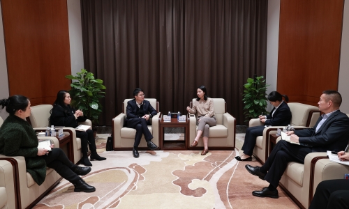 平安銀行嘉興分行行長周均一行蒞臨桐昆調(diào)研