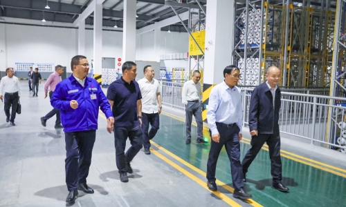 桐鄉(xiāng)市政協(xié)黨組書記、主席陳林根蒞臨桐昆恒陽調(diào)研