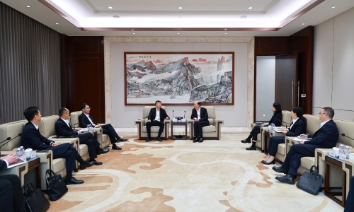 中國(guó)工商銀行浙江省分行行長(zhǎng)田耕蒞臨桐昆調(diào)研